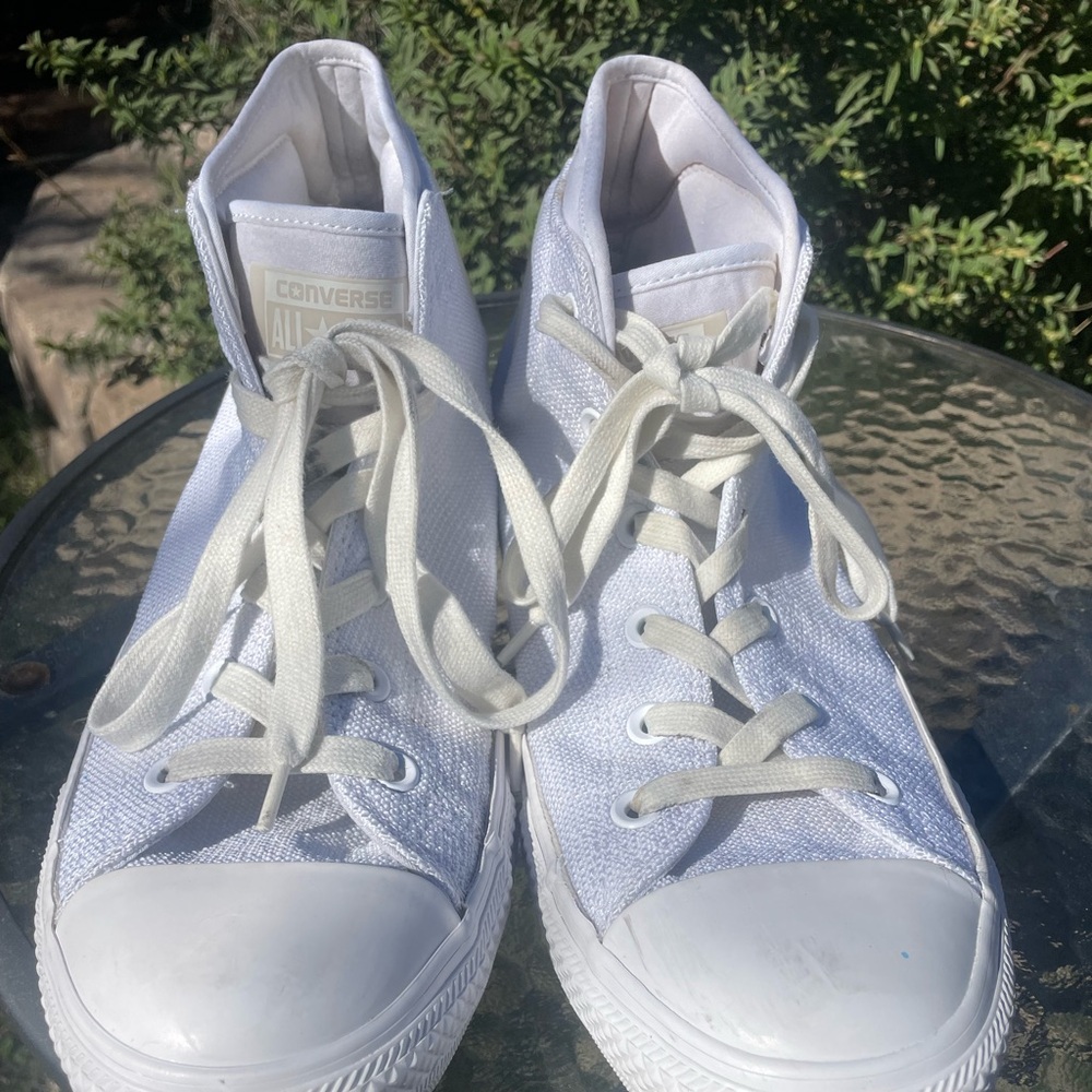 White/Tan Converse High Top all star sneakers size 13 men size 10 woman unisex